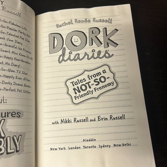 Dork Diaries 11 Tales from a Not-So-Friendly Frenemy Rachel Renée Russell - Picture 3 of 5